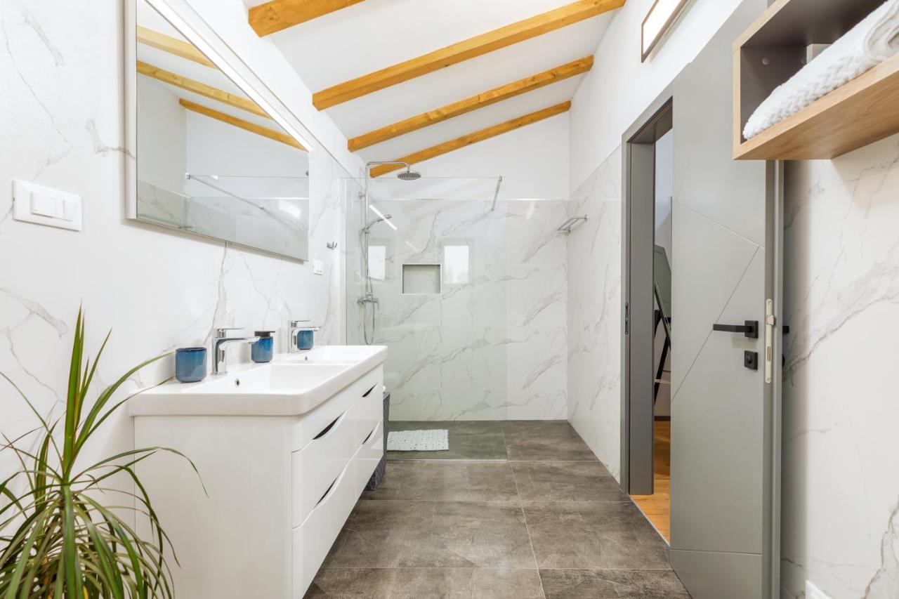 Villa Nodus Bale Exteriér fotografie