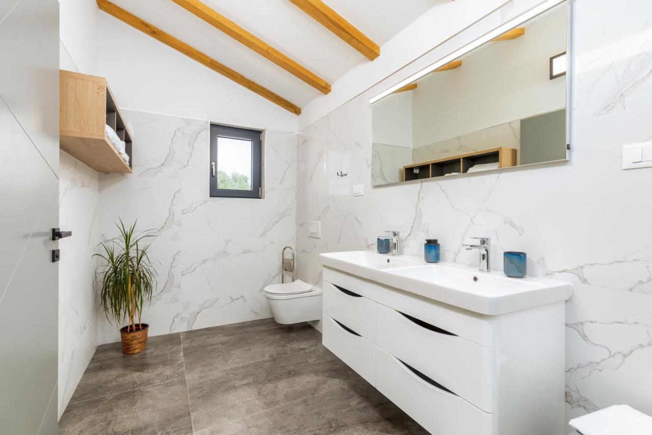 Villa Nodus Bale Exteriér fotografie