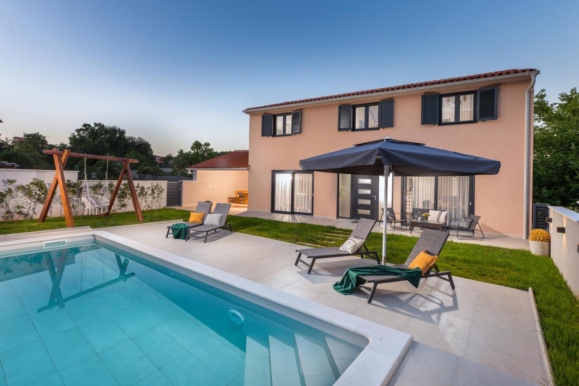 Villa Nodus Bale Exteriér fotografie
